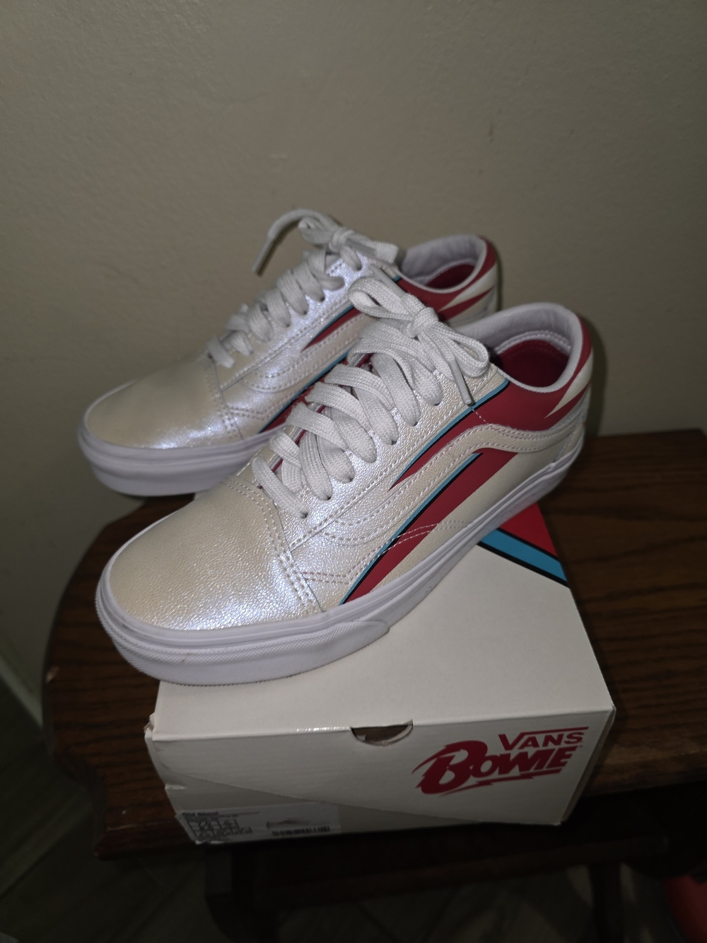 David Bowie X Vans Old Skool Alladin Sane Iridescent White with Pink & Teal Side